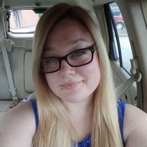 Meet your Posher, Kendra